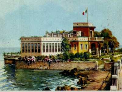 Il lungomare sud di Bari un tempo era molto �vivace�. Dove adesso inizia Torre Quetta negli anni 60 si trovava il "Transatlantico", un elegante ristorante sul mare 